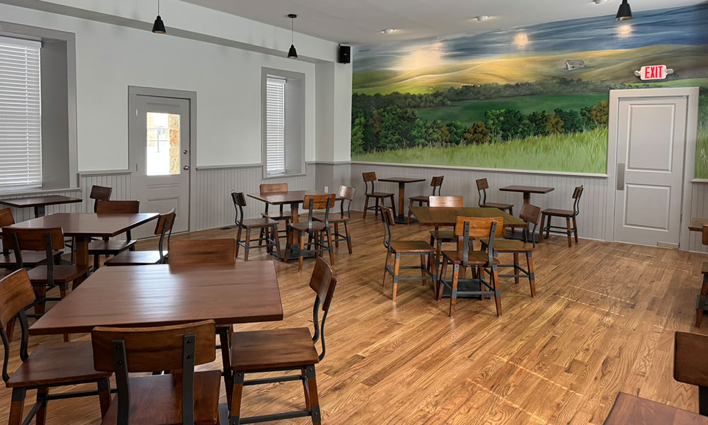 402 on Main indoor area